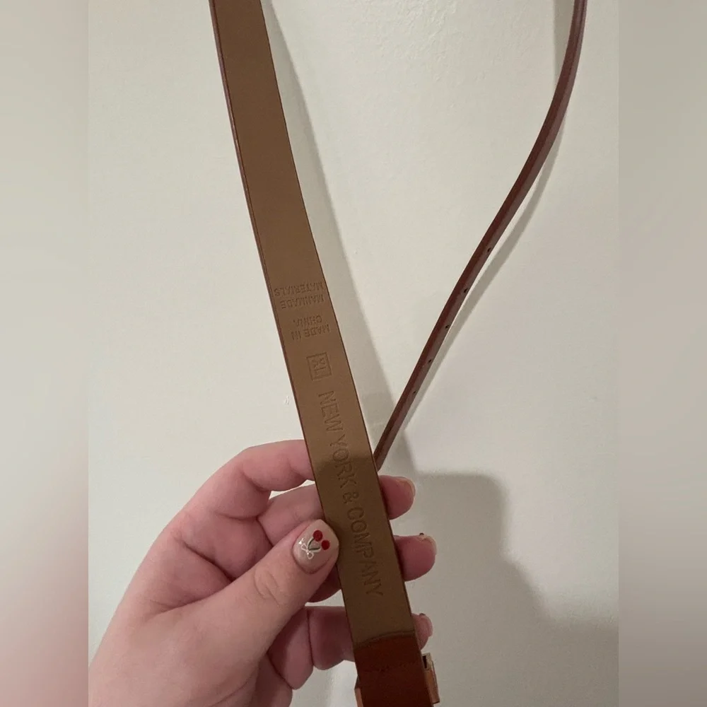Classic Brown Women’s Belt with Gold Buckle